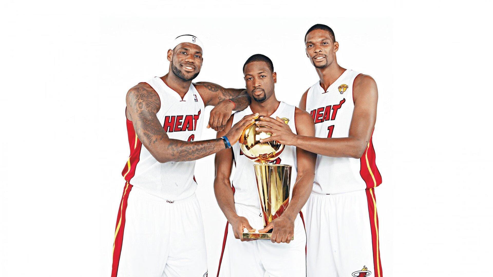 骑士勇士再度交锋 NBA总决赛前瞻,克利夫兰能否绝地反击?